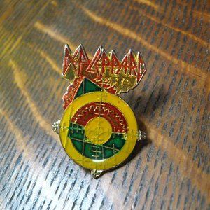 🎵 Def Leppard Vintage Concert Lapel Pin